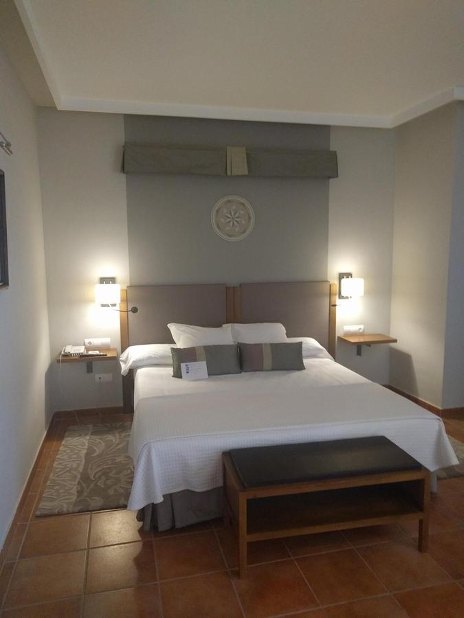 Parador De Lorca Bagian luar foto